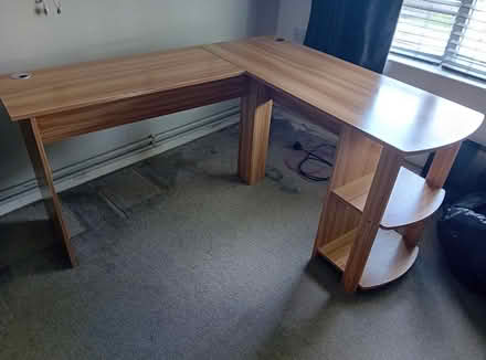 Photo of free Computer desk (corner unit) (Colchester CO2) #1