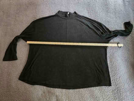 Photo of free Black w/ Gold Long Sleeve Shirt 3X (West 7th) #2