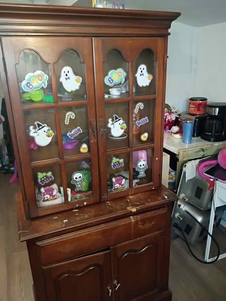Photo of free China cabinet (Kittanning) #1