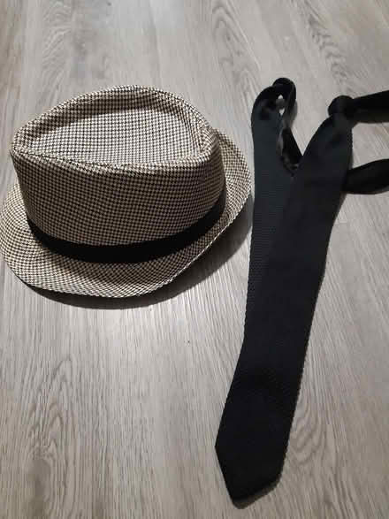 Photo of free Vintage hat + 1970s slim tie (Edinburgh EH17) #3