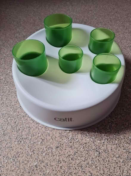 Photo of free Catit feeder (Barton OX3) #1