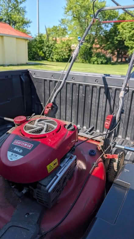 Photo of free Craftman Lawnmower (20772) #1