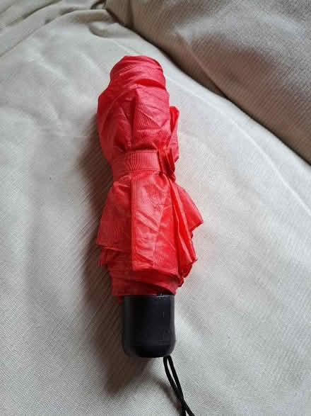Photo of free Red telescopic umbrella (Parnwell) #1