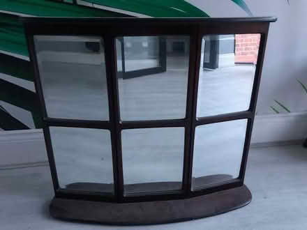 Photo of free Bay mirror, mahogany/brown colour (Haslucks Green B90) #2