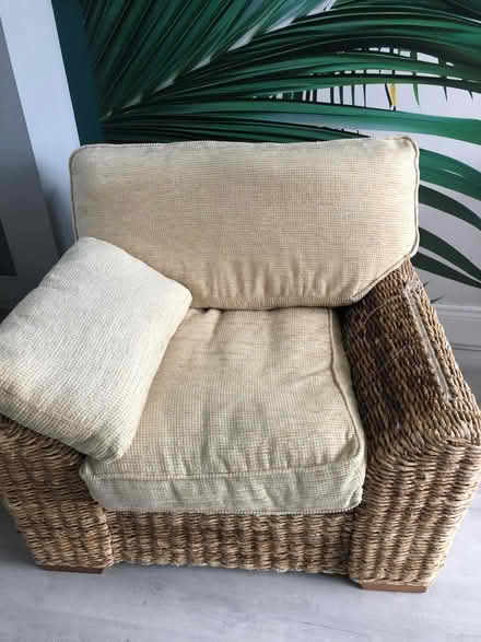 Photo of free large wicker chair with one armrest (Haslucks Green B90) #4