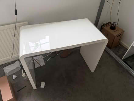 Photo of free Desk white (Windsor SL4 4) #1