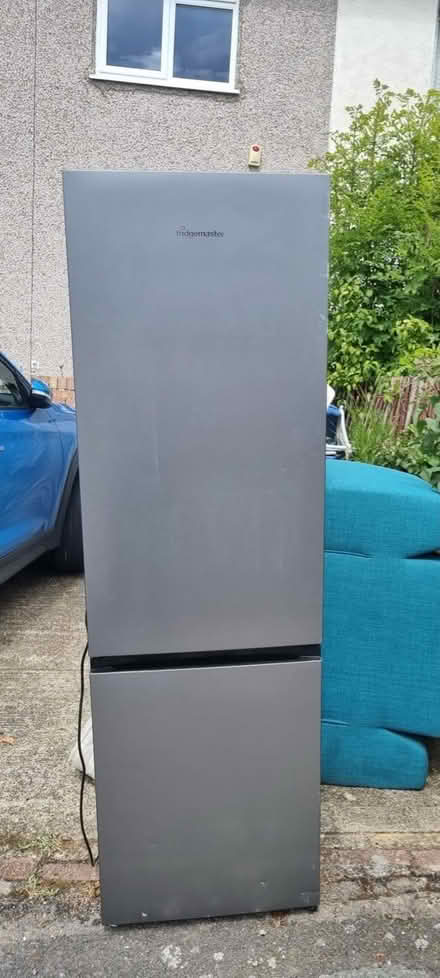 Photo of free fridge freezer (Eltham SE9) #1