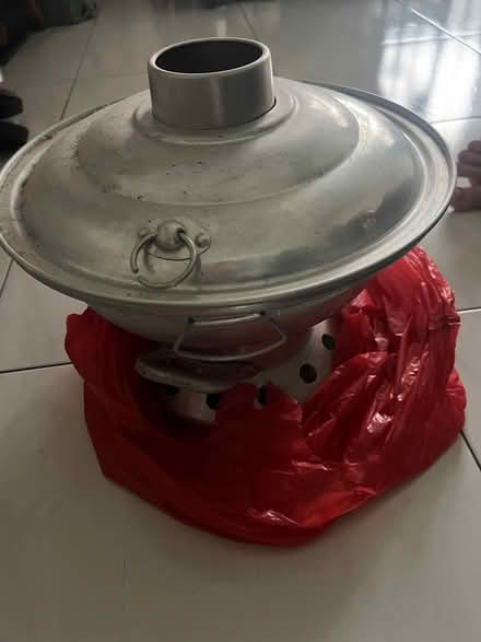 Photo of free Charcoal Steamboat Pot (Toa Payoh) #1