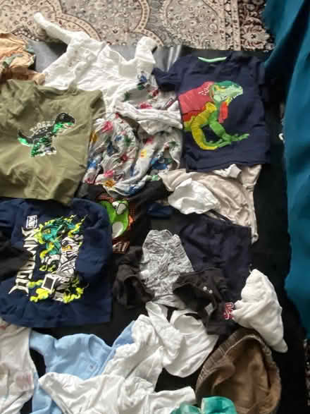 Photo of free Boys clothes and breastfeeding plw (Bow E3) #2