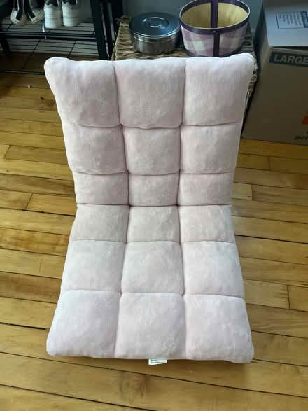 Photo of free Sit up floor chair (Woburn) #1