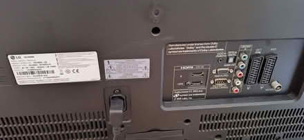 Photo of free 32" tv (Beeston Rylands NG9) #2