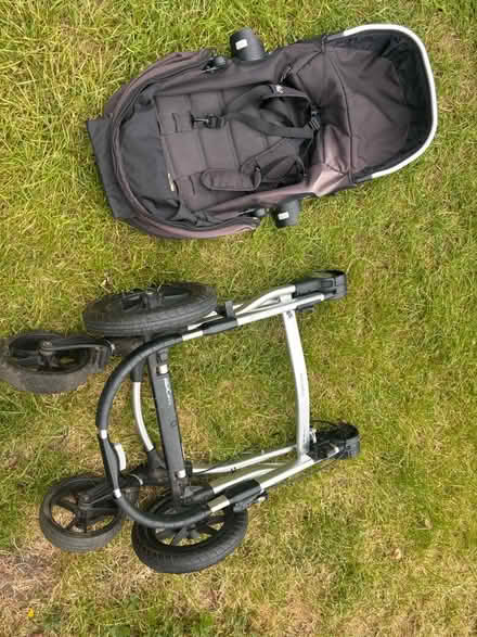 Photo of free Baby Jogger City Select (Caversham Park RG4) #3
