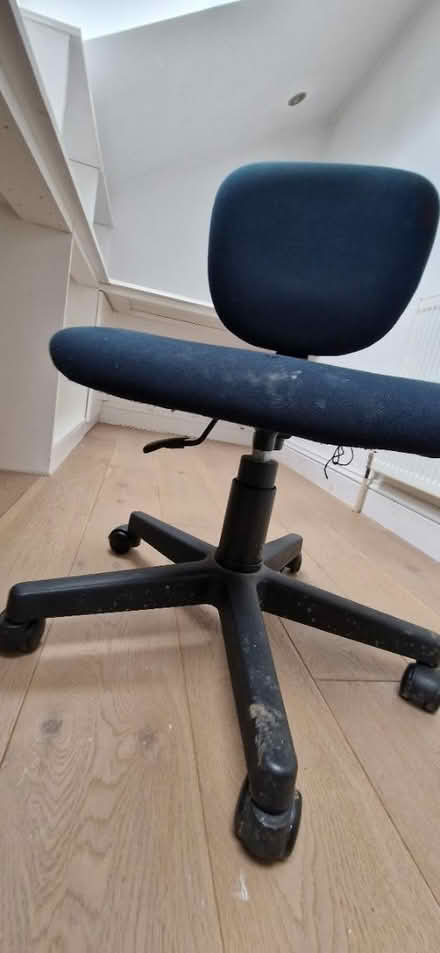Photo of free Office Chair (NW7 2DF) #3