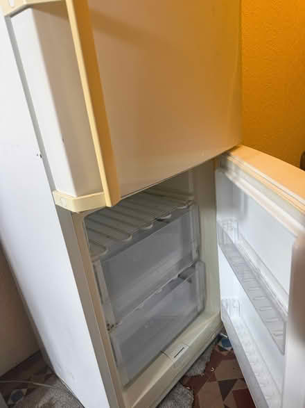 Photo of free Samsung fridge freezer (Bearwood B66) #2