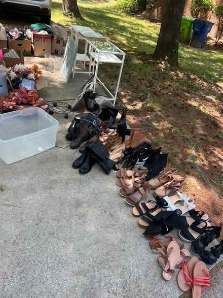 Photo of free Sat 5/16 @2pm (Raleigh Area I’m near Capital) #2