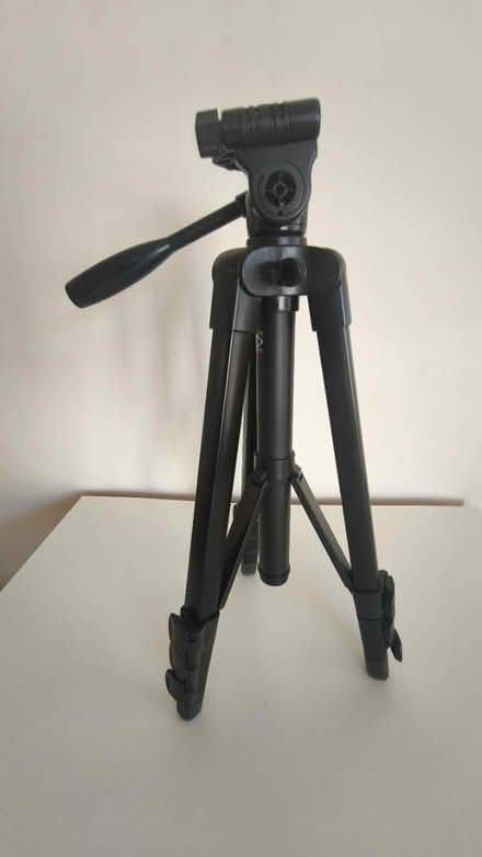 Photo of free Tripod (Winterbourne/ Barons Down) #1