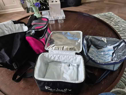 Photo of free Thermos bags x4 (Balham SW12) #2