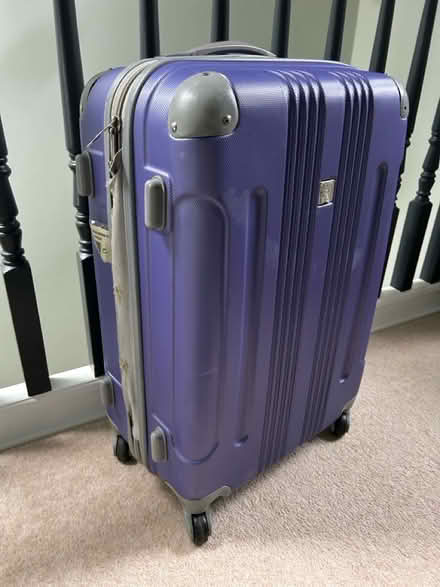 Photo of free 1 medium suitcase (East Dulwich) #1