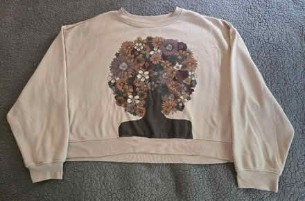 Photo of free Floral Afro Crop Sweatshirt XXL (West 7th) #2