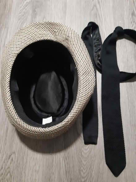 Photo of free Vintage hat + 1970s slim tie (Edinburgh EH17) #4