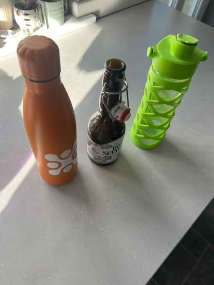 Photo of free Flask and bottles (Welling DA16) (Welling (DA16)) #1