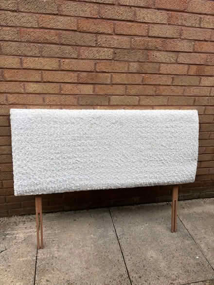 Photo of free Double headboard (Bs307ba) #1