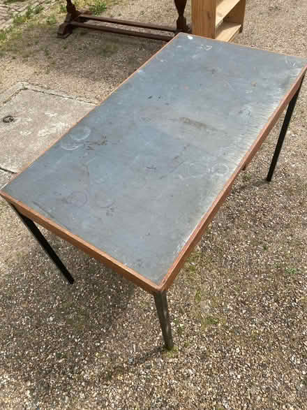 Photo of free Old science desk (ME13) #1