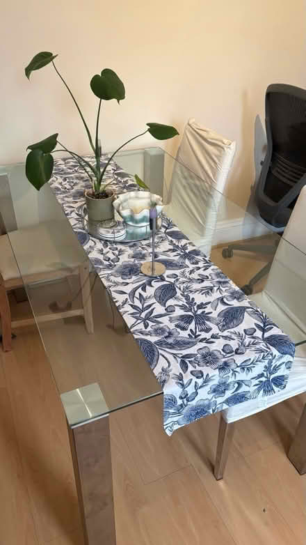 Photo of free Glass top table (Putney SW15) (SW15) #2