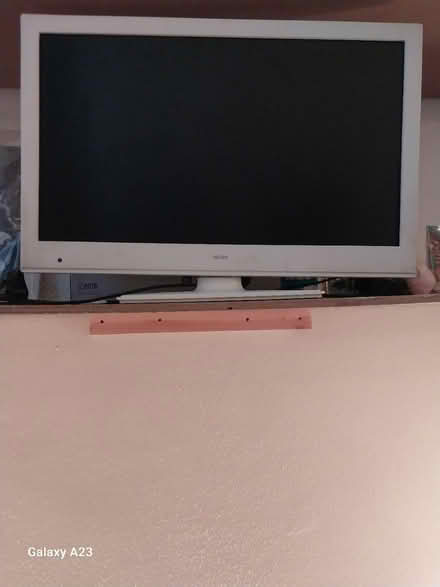 Photo of free White Tv with dvd (Bayswater W2) #2