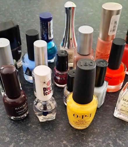 Photo of free Selection of nail varnishes (Upton CH2) #1