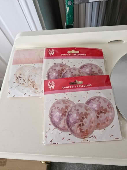 Photo of free 3 it's of balloons and cake base (Shrewsbury) #1