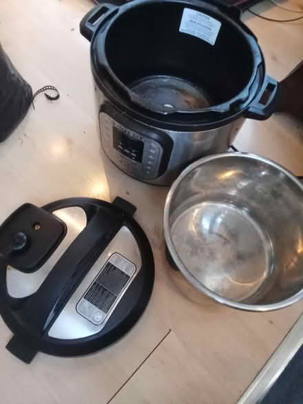 Photo of free Instant Pot (NW6 Kilburn) #2
