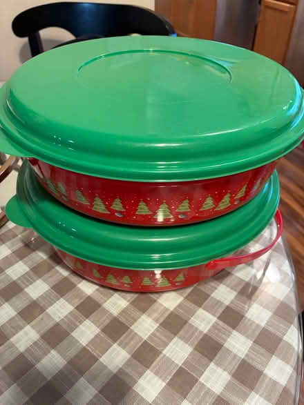 Photo of free Christmas containers (Saugerties) #1