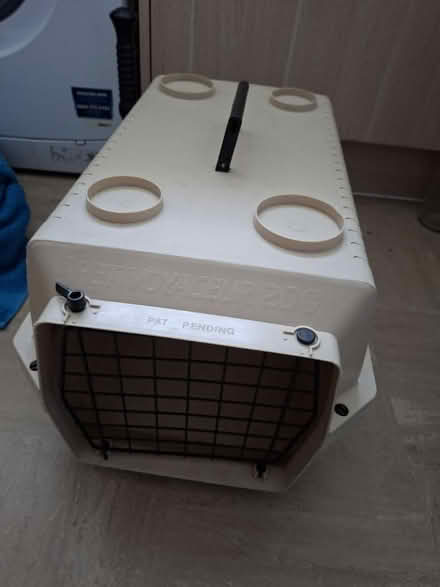 Photo of free Cat carrier (Broomhill Bristol) #1