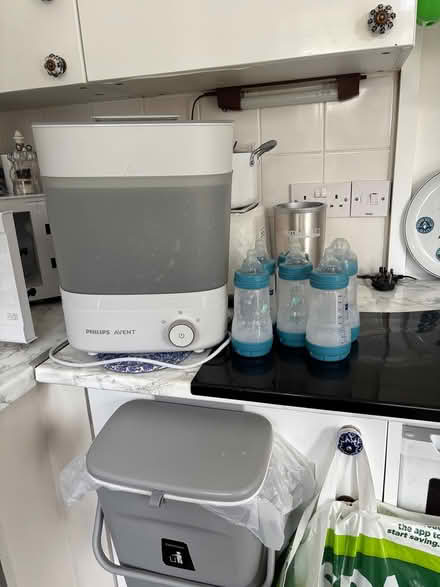 Photo of free Steriliser and bottles (Al100DJ) #1