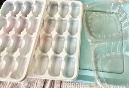 Photo of free Card stock, trays+containers~Crafts (Chelsea) #4