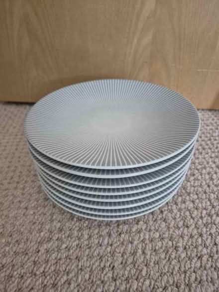 Photo of free 8 x John Lewis small plates (Tunbridge Wells) #1