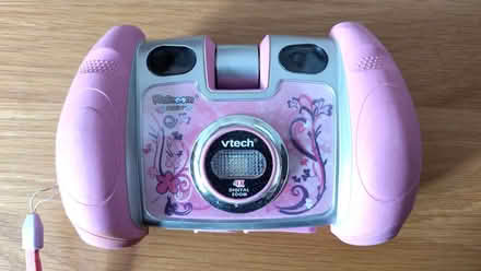 Photo of free Vtech Kidizoom camera (Torbrex FK8) #1