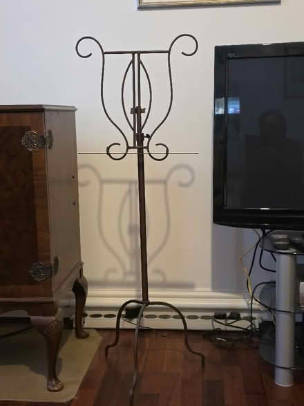 Photo of free Music Stand, Metal, Ornate, Solid (Coolinge CT20) #1