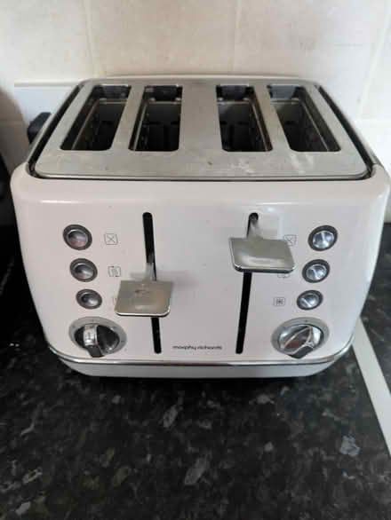 Photo of free Toaster (Wolverhampton WV10 6) #1