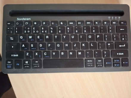Photo of free Wi-fi keyboard (Warners End HP1) #1