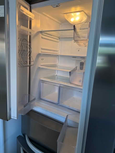 Photo of free Repair or spares- hotpoint American fridge freezer (Botesdale IP22) #2