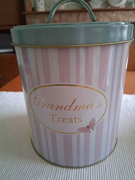 Photo of free Grandma's treat tin (Stockport SK7) #1