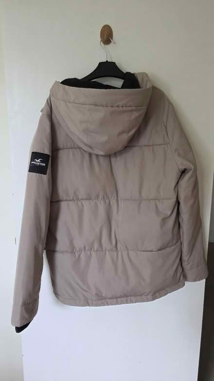 Photo of free hollister puffer (Sw15) #2