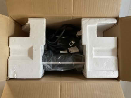 Photo of free Viewsonic 17" LCD Computer Monitor (Garsington OX44) #4