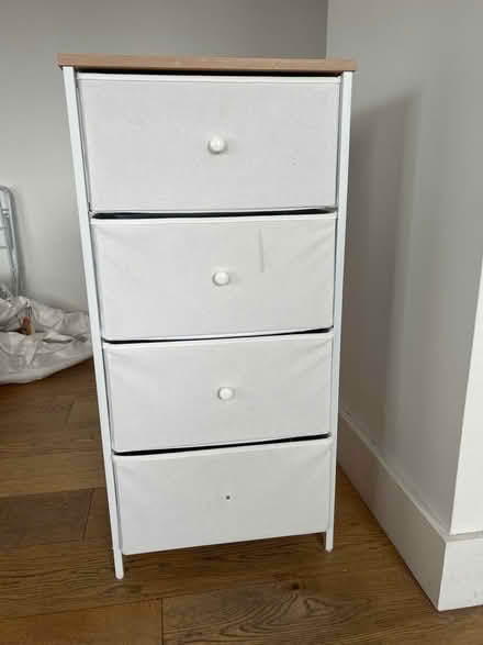 Photo of free White ikea drawers (Finsbury Park N7) #1