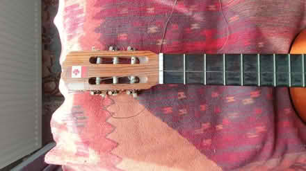 Photo of free 1980s guitar (Chichester Lavant PO18) #3