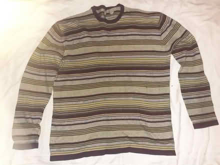 Photo of free Jumper unisex large (Birmingham City Centre B4) #1