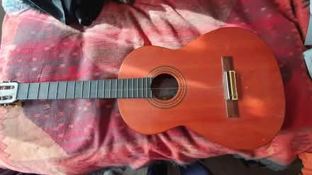 Photo of free 1980s guitar (Chichester Lavant PO18) #4