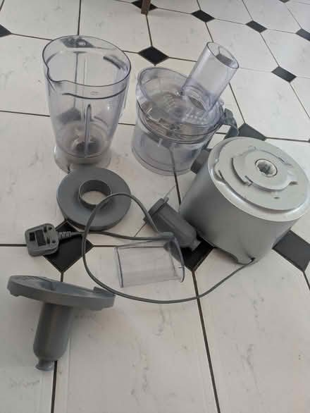 Photo of free Food processor (Wolverhampton WV10 6) #1